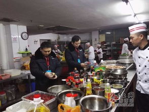 湘潭食藥監(jiān)部門全力確保 兩會(huì) 期間餐飲服務(wù)食品安全